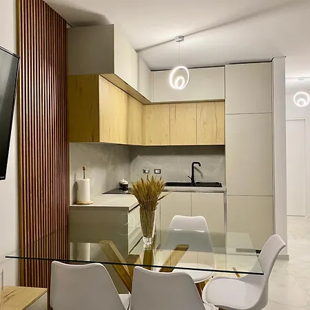 Appartamento San Pietro L Gjiri I Lalzit L Beachfront *