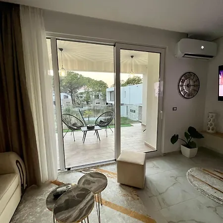 San Pietro L Gjiri I Lalzit L Beachfront * Durrës